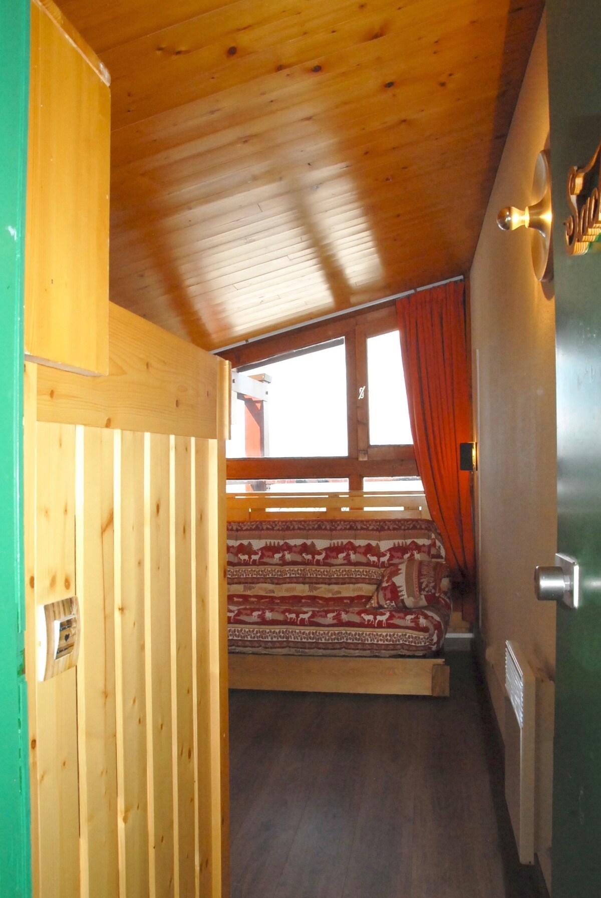 Habitación Pareja 1 cama de 140 para 2 personas (dejar la cama abierta)