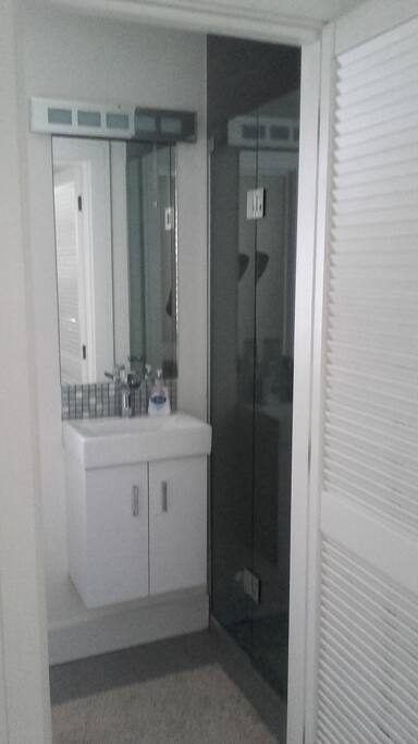 ensuite shower room