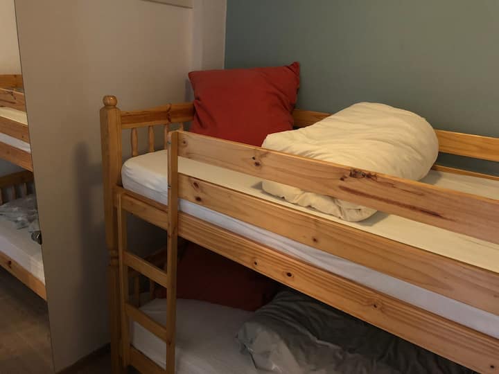 Chambre pour enfants lit superposé