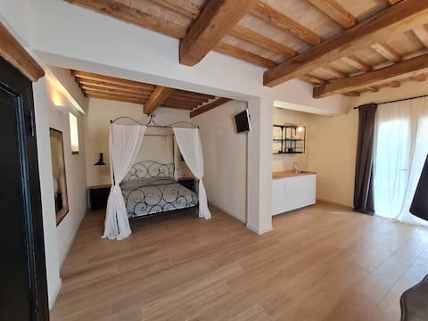 Studio1  surrounded by greenery 2.5km from the village