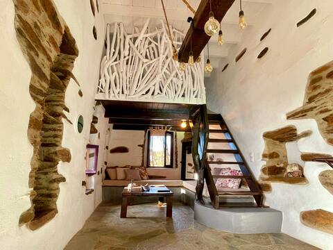 Elissavet cycladic villa with cozy pool
