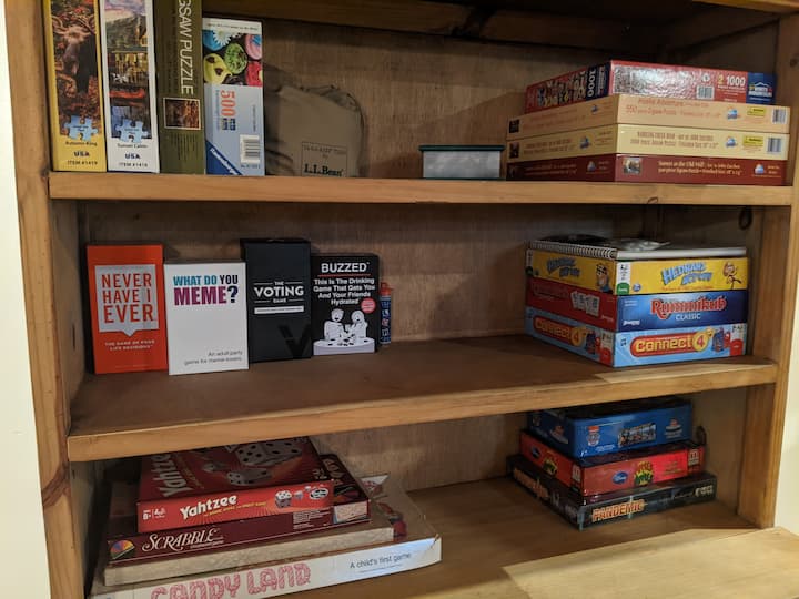 Adult & kid friendly games to be played! 