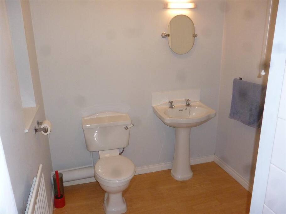 Ensuite inc. Show