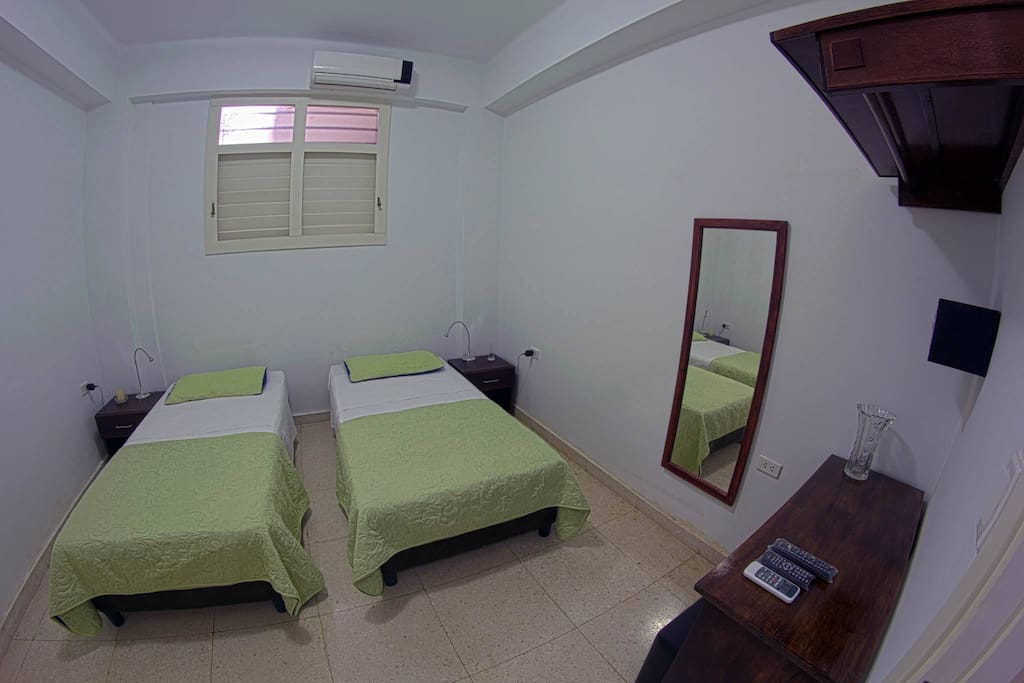 Cuarto 1