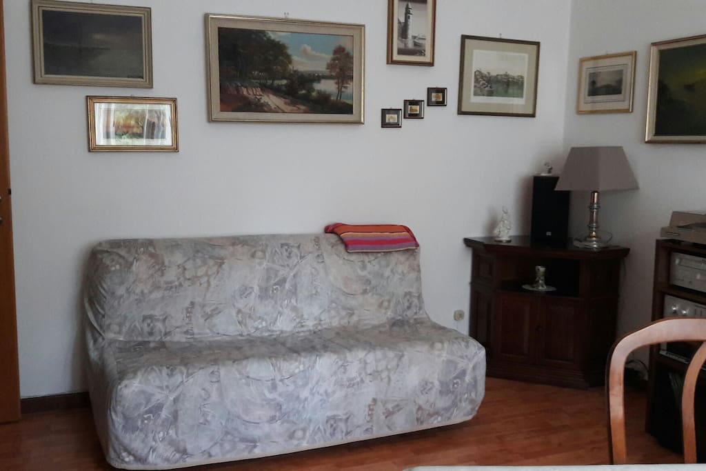 Côté salon.