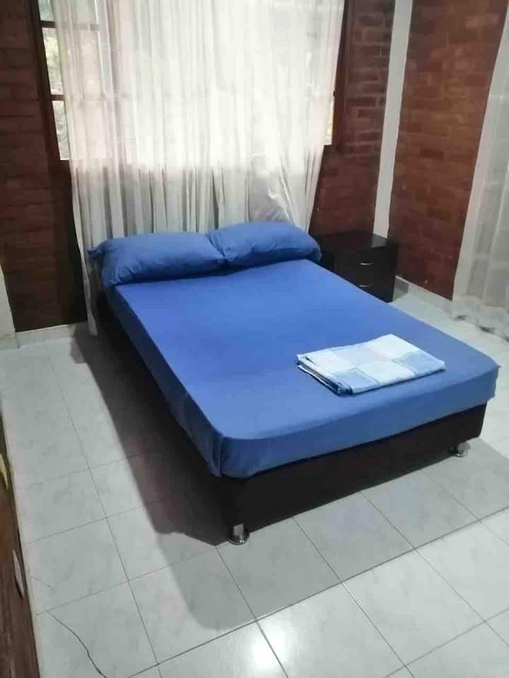 საძინებელი 1