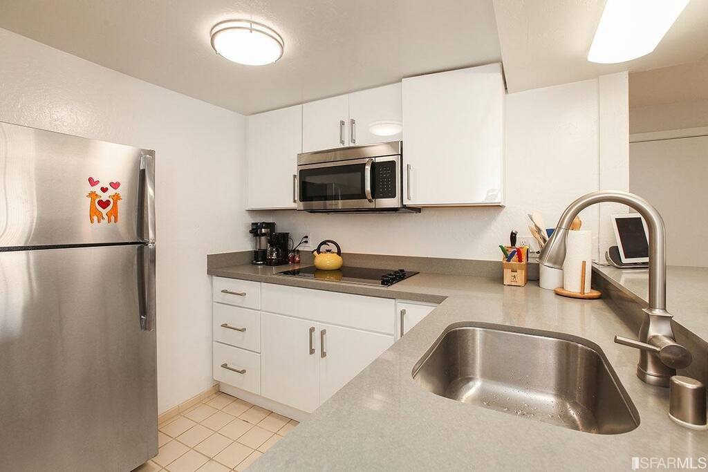A fully-equipped kitchen with all the housewares you need should the urge to cook (or just reheat leftovers) strike. We'll make sure there are some goodies waiting when you arrive, too.