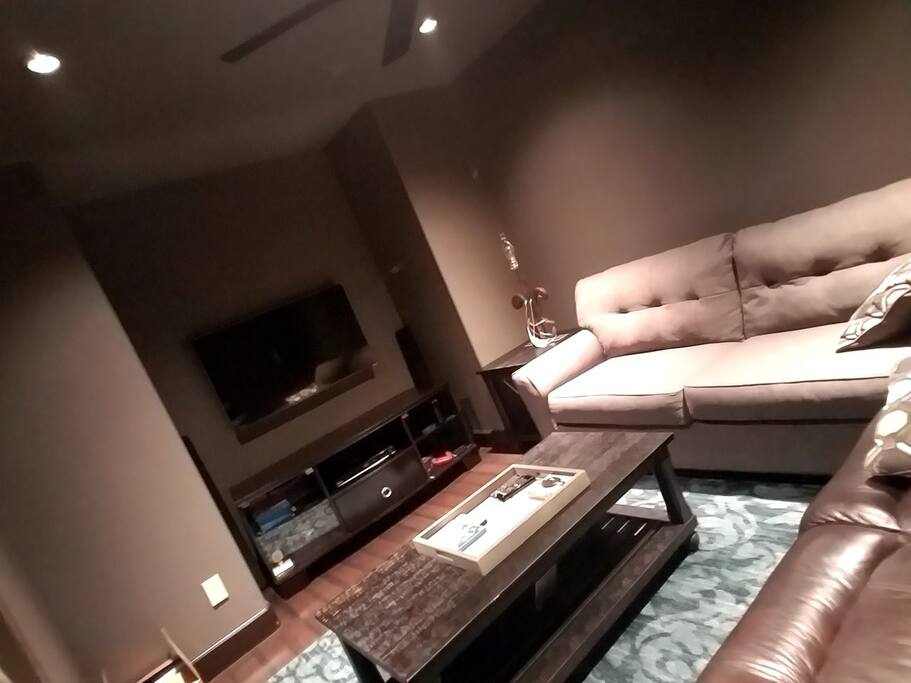 this house is 1.7 miles away from polo grounds coachella fesy