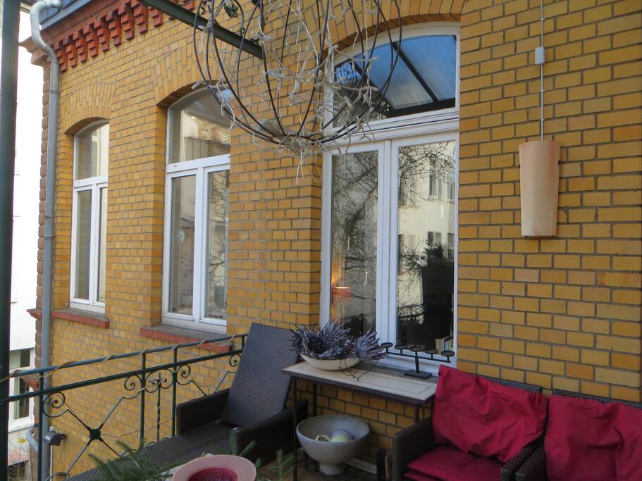 Die überdachte Terrassse