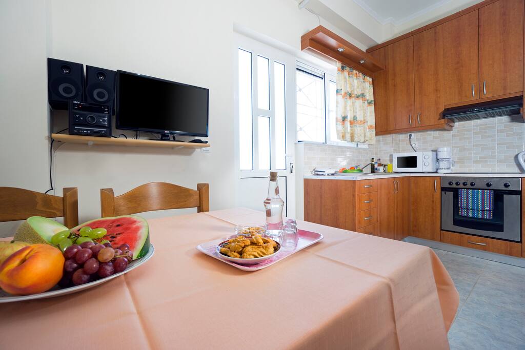 Kitchen table (coplimentary raki included)