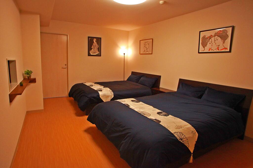 Bed room