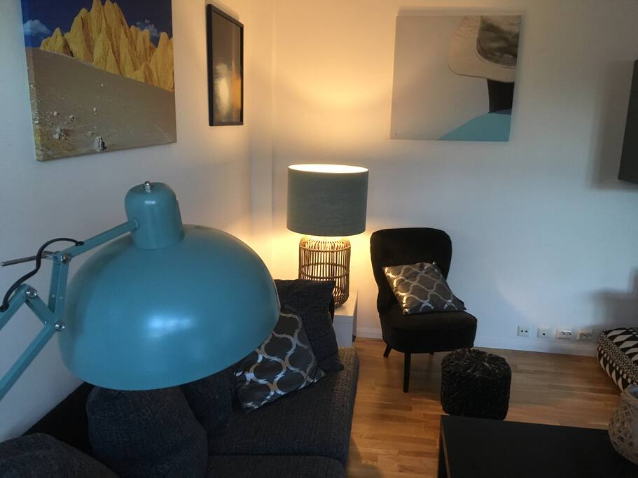Living room (shared)