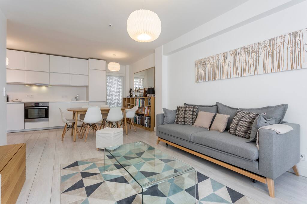 Living room with sofa as converted as bed (140 x 190 cm)