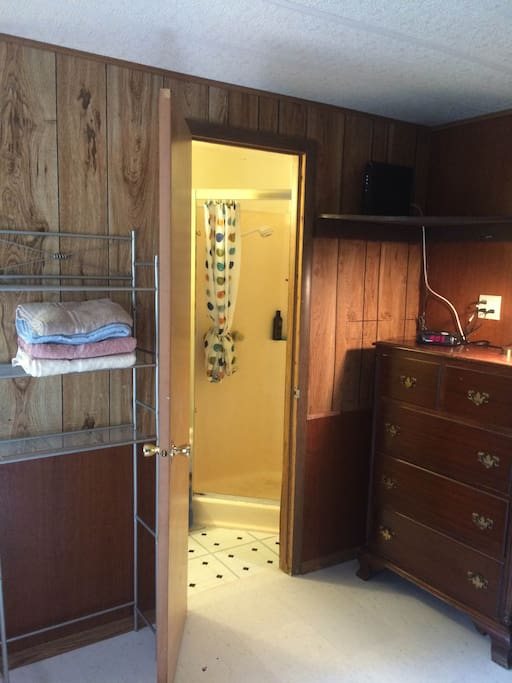 Reverse angle: storage and bathroom