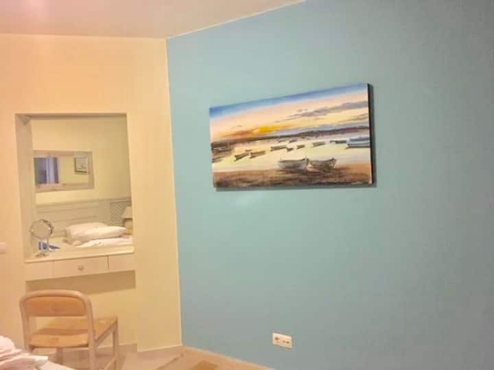 ديكور حديث وجميل في غرف النوم 