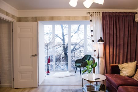 Apartment in the city center Kyiv Old Podil