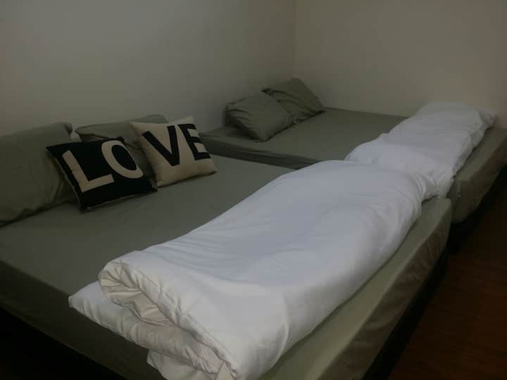 Двойно легло в спалня