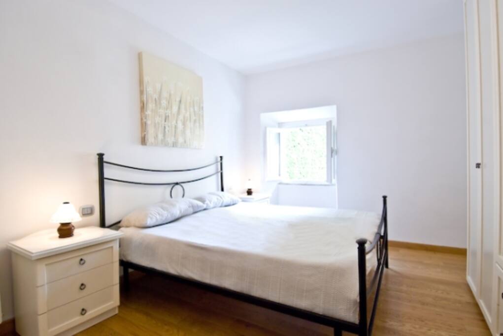 Bedroom with large bed!!