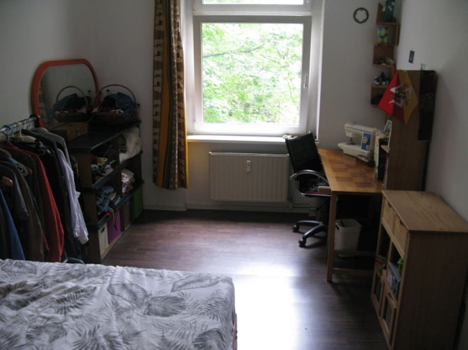 The bed room