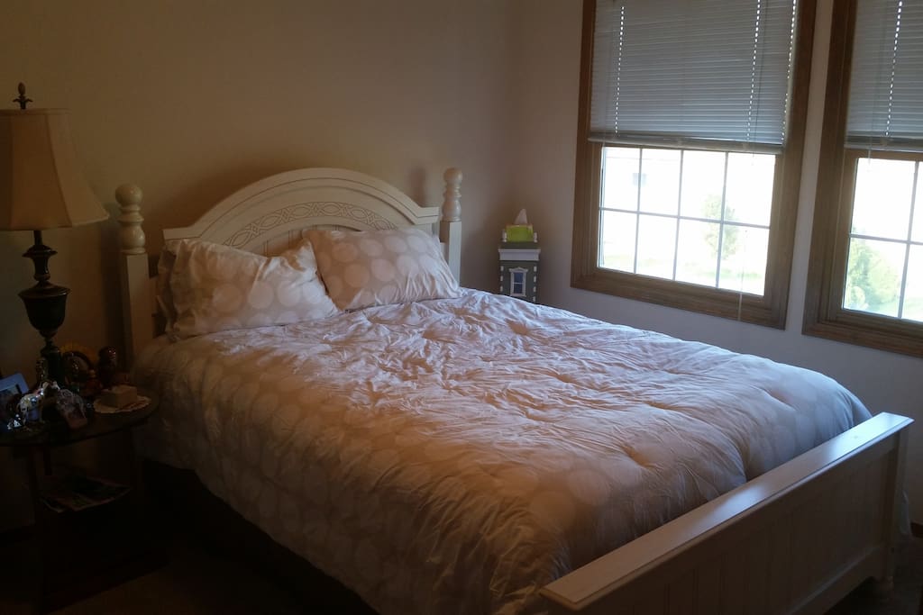 Bedroom West