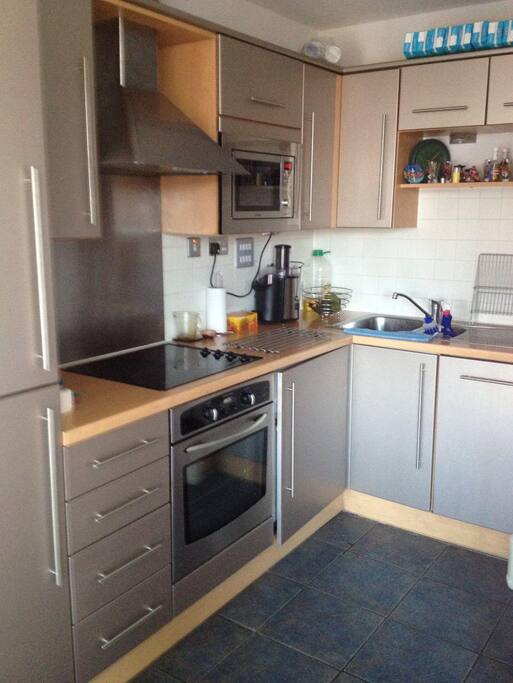 Nice, fully equipped kitchen