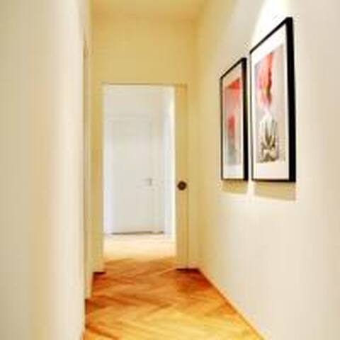 MontBlanc. Ideal location and comfortable stay gallery image 2