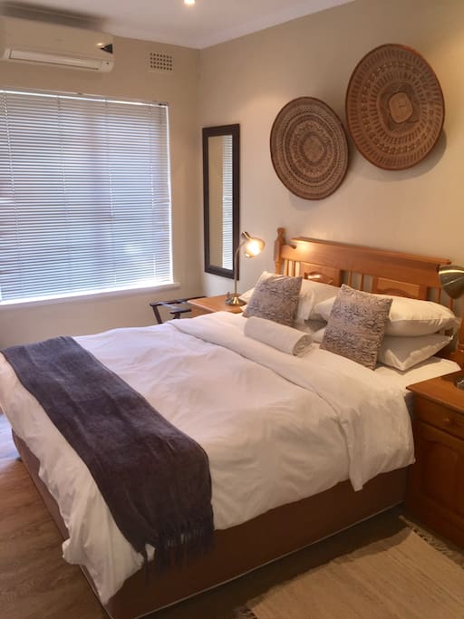 Room 2 - Queen size