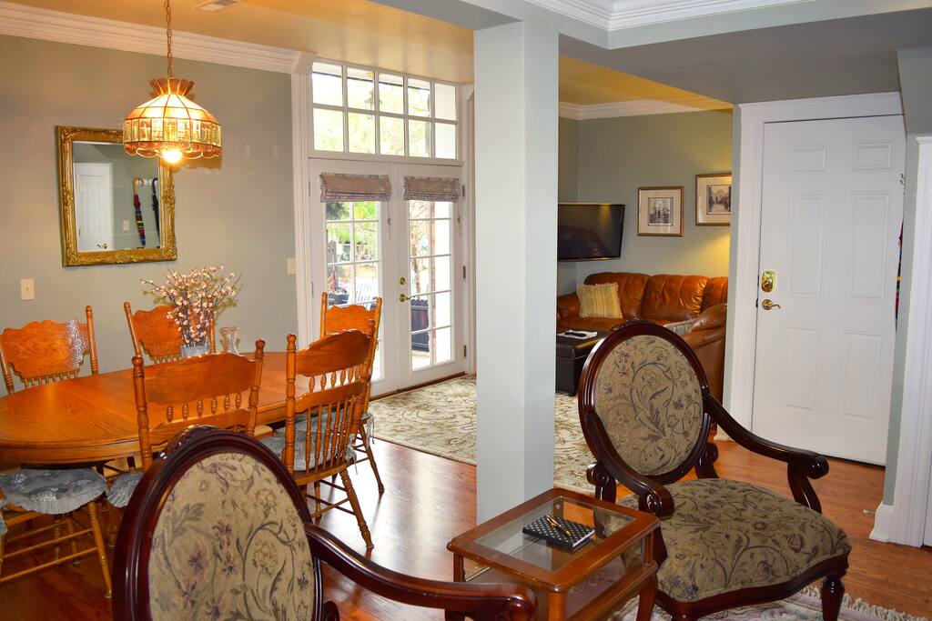1st Floor living area