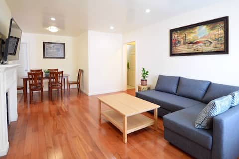 853A - 3B1B Unit near Oakland Airport, BART, Shops