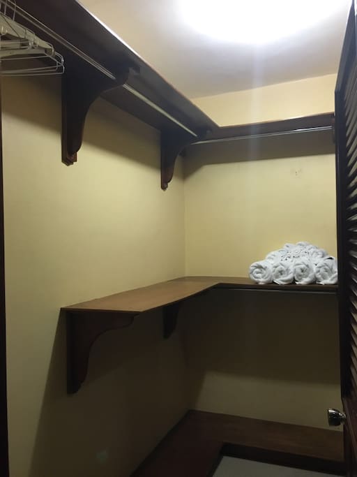 Walk closet