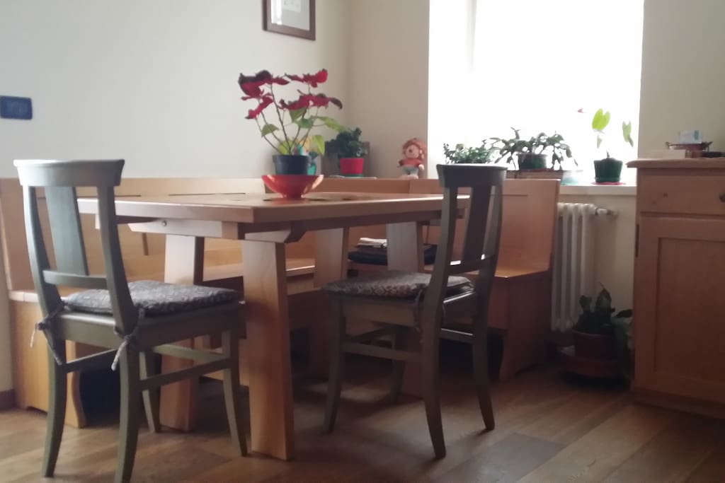 Zona soggiorno-cucina