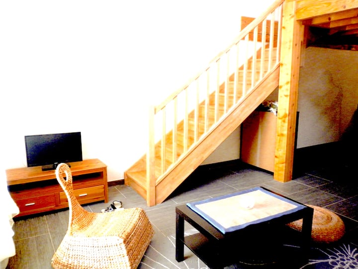 Appartement Cosy à 10 Mins Du Centre Ville - Bron