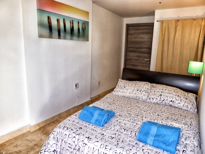 غرفة النوم رقم2 (الوصول المباشر إلى الشرفة)