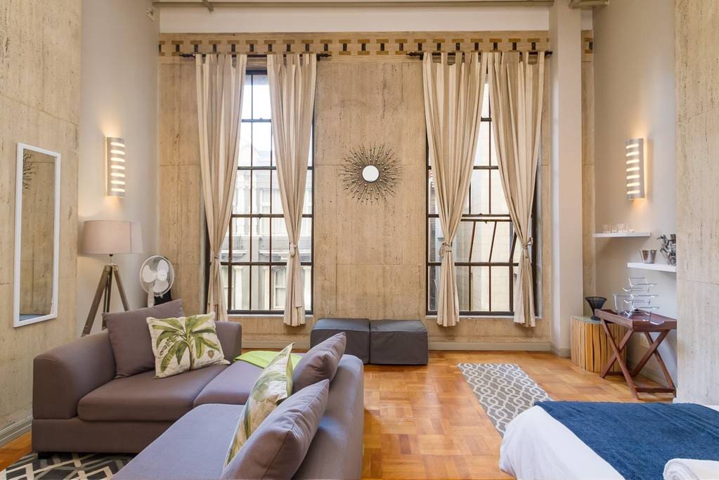 Double volume windows overlooking Parliament Street