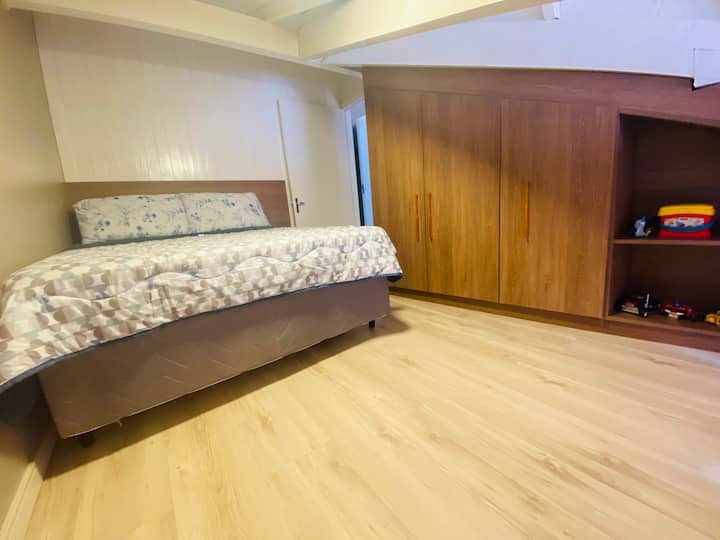 Spálňa 2 s manželskou posteľou 