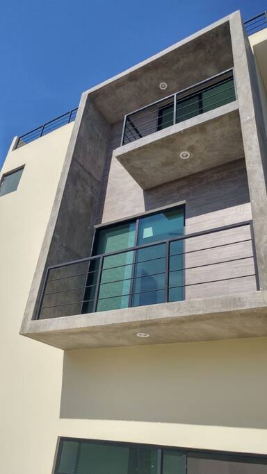 Balcony / Balcon