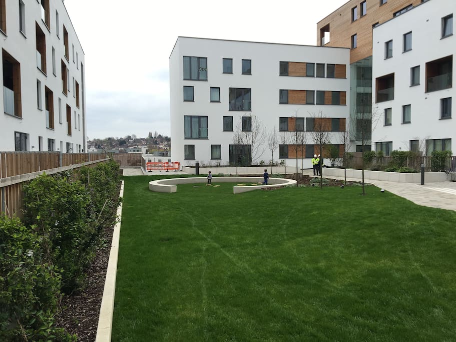 communal garden area