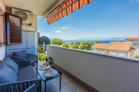 Nice app for 2 in center of Novi Vinodolski