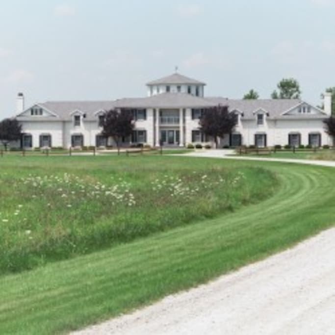 Front entrance to
Eagle Isle.
