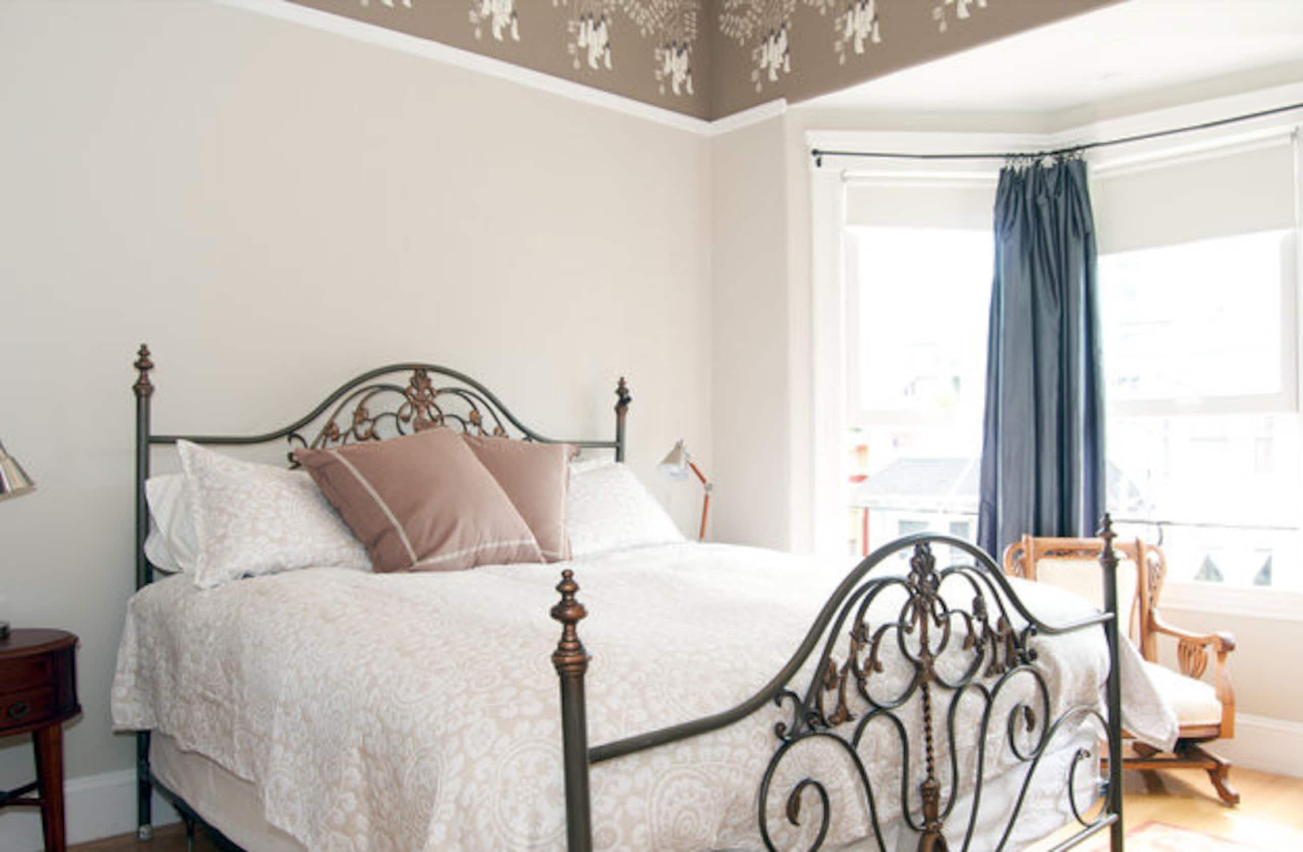 Condo in San Francisco · ★5.0 · 2 bedrooms · 2 beds · 2 baths - Image 7