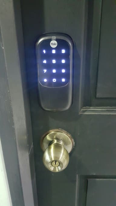 We have a digital lock installed. No keys needed just enter your code to open the door. You may check in any time of the day.