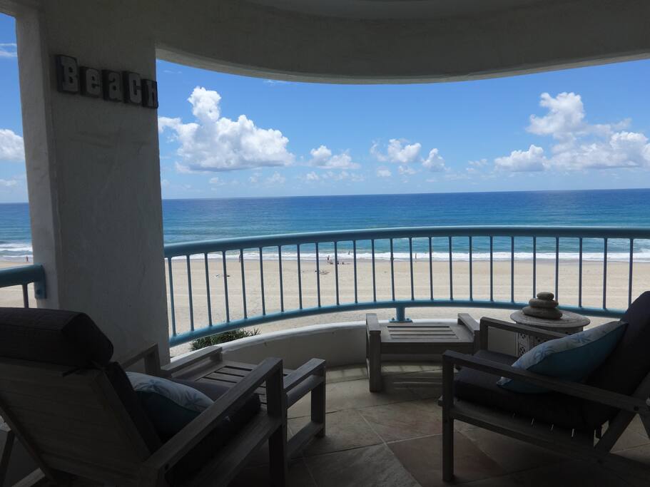 balcony
