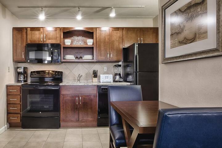 Wyndham Long Wharf Resort gallery image 4