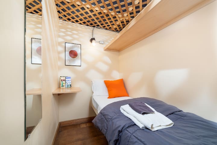 Chelsea Cabins (NYC)