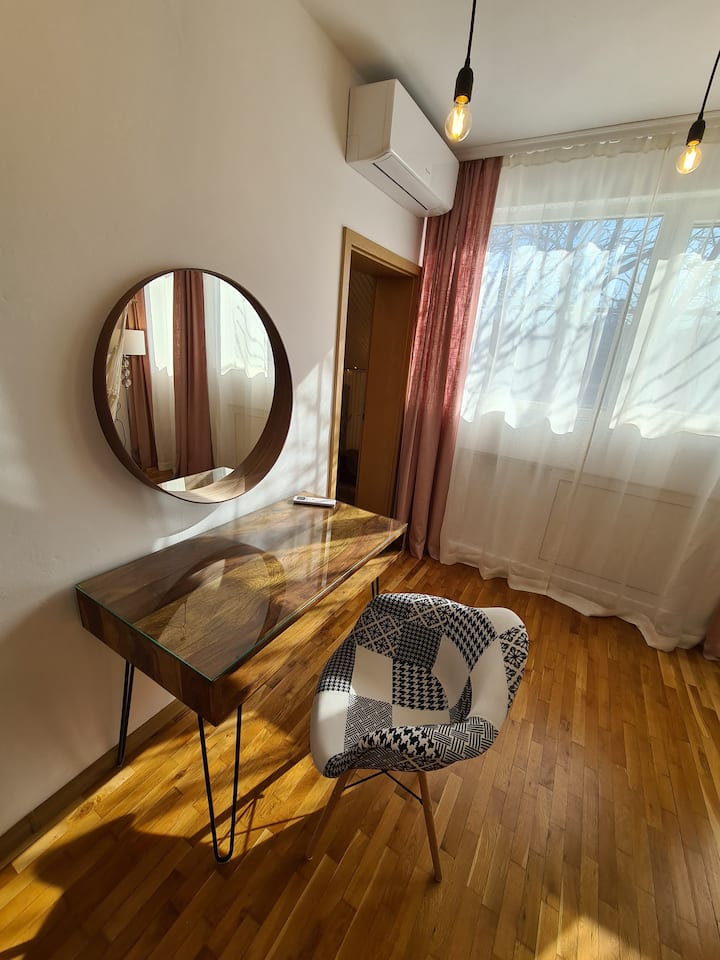 NEW!! Sky View & Cozy Apartment & TOP Location