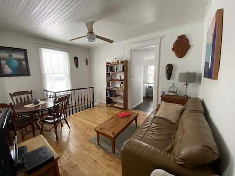 Charming home with parking in Terrebonne
