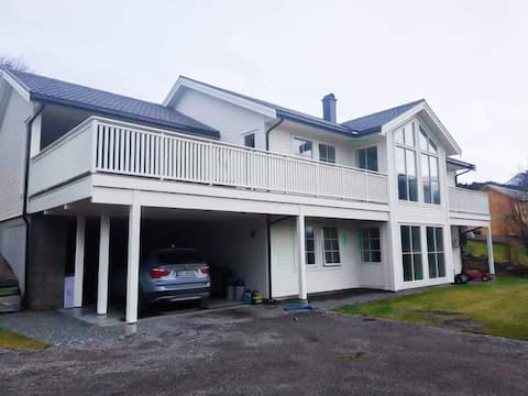 Top performing Airbnb: Beautiful house with amazing views in Rauma