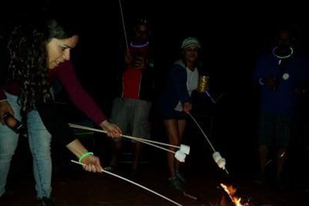 Camping, fogata