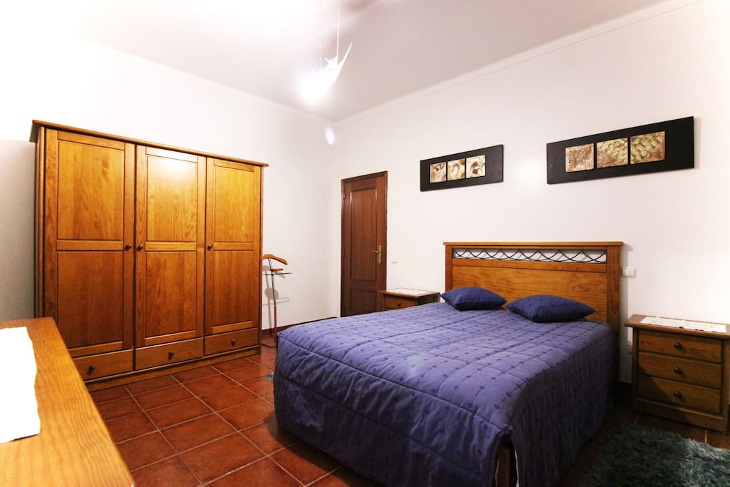 quarto casal