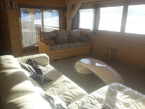 Luxury chalet, 190 m2 apartment.